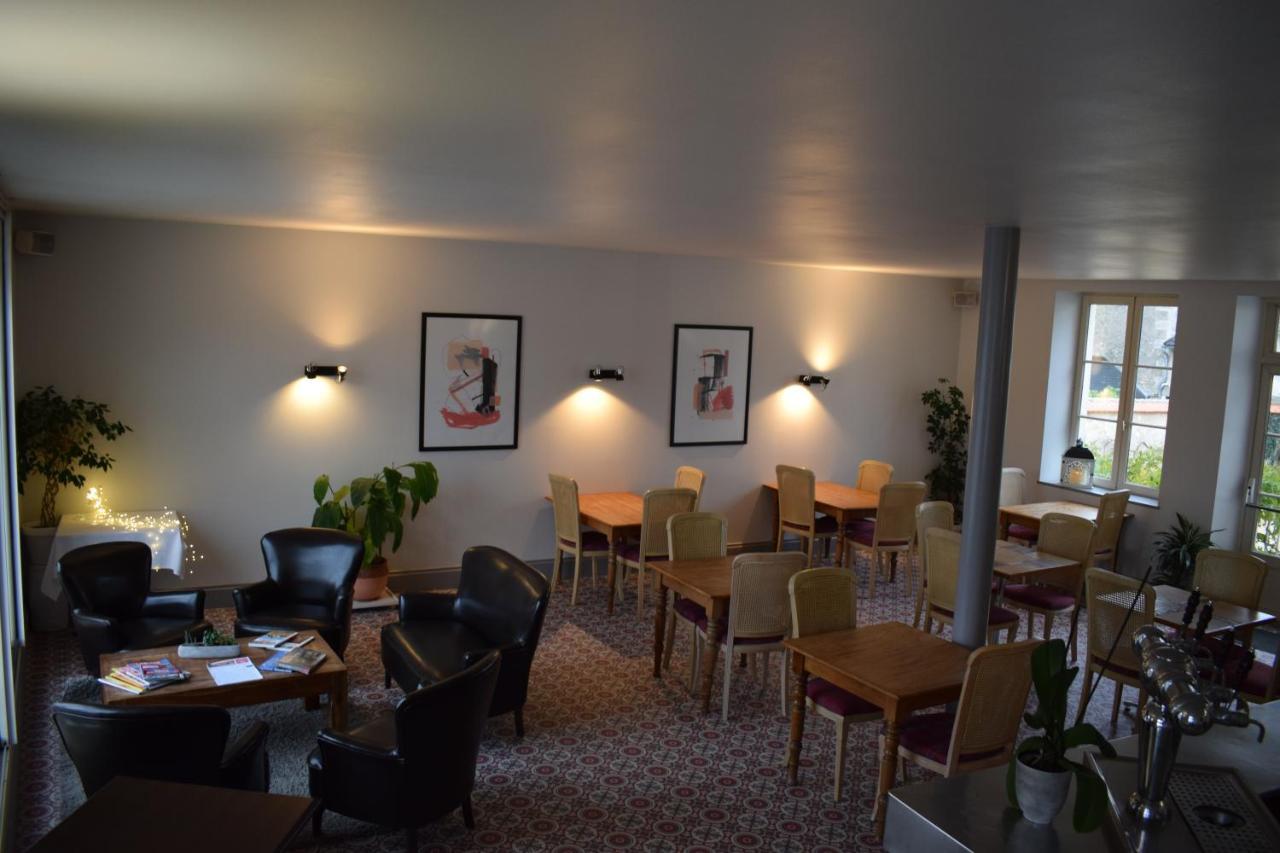 Hotel De France 2*